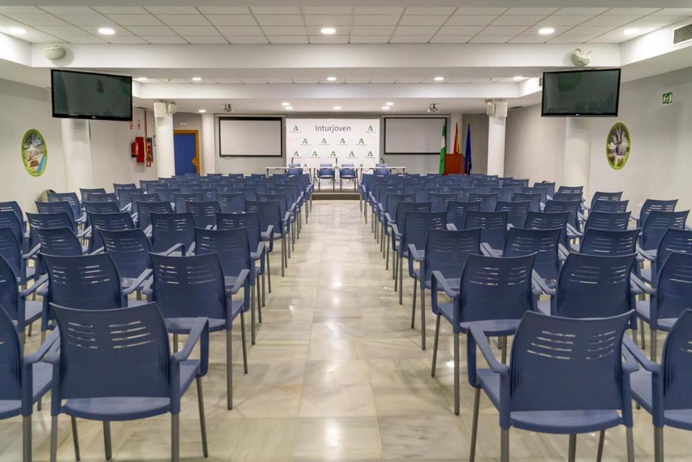 Albergue Inturjoven Sevilla Eksteriør bilde