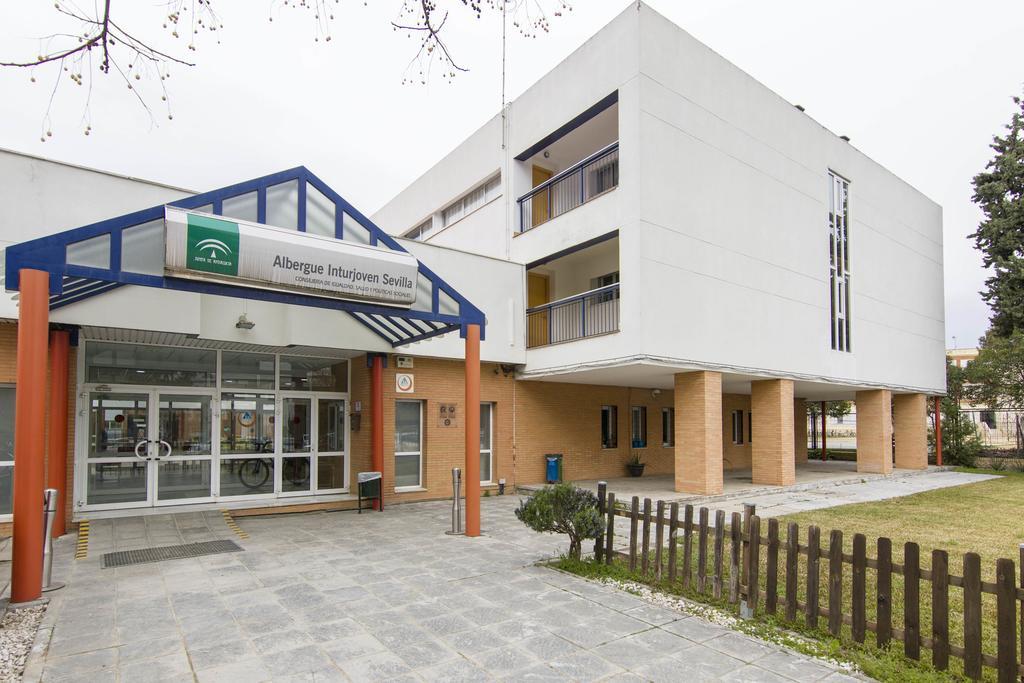 Albergue Inturjoven Sevilla Eksteriør bilde